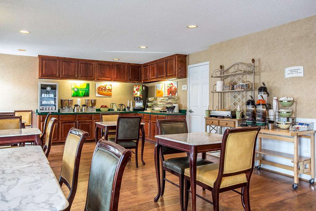 Quality Inn Cheraw Restaurant photo