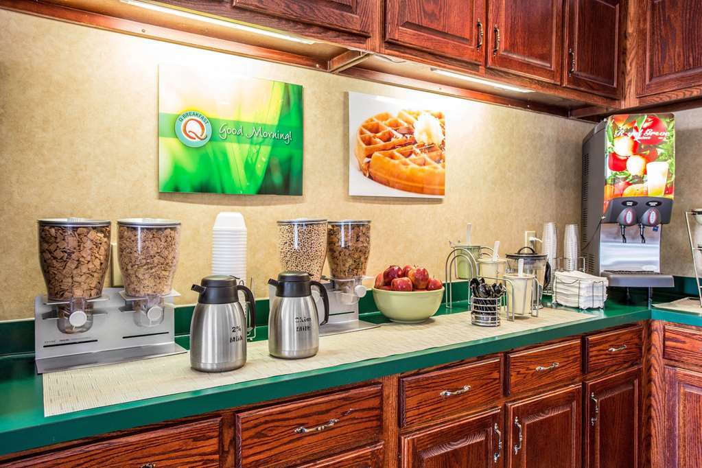 Quality Inn Cheraw Restaurant photo